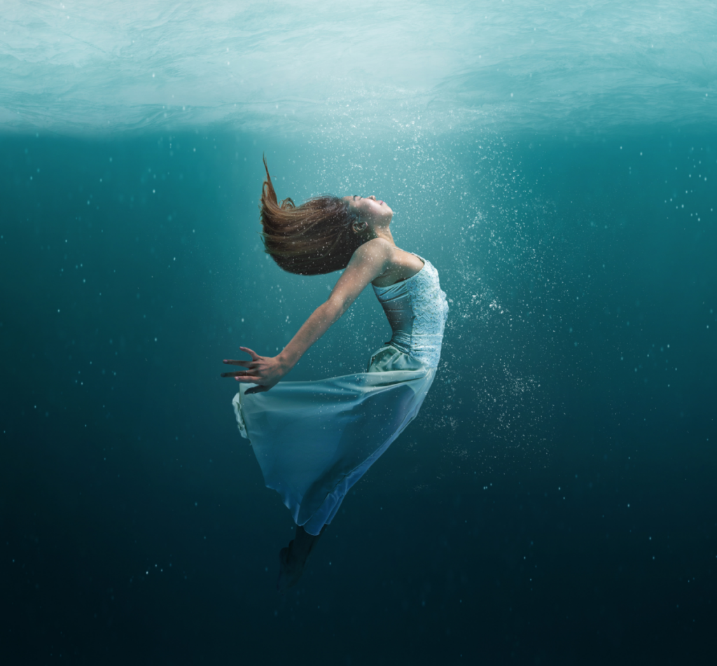 Frame 7 (3) girl-in-water